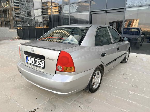 Sahibinden Hyundai Accent 1.3 Admire 2004 Model 