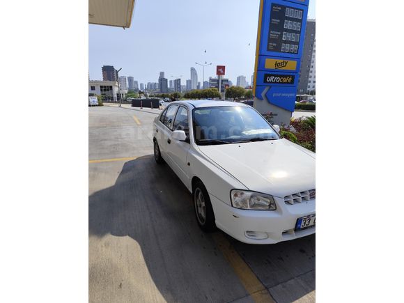 Sahibinden Hyundai Accent 1.3 LS 2000 Model