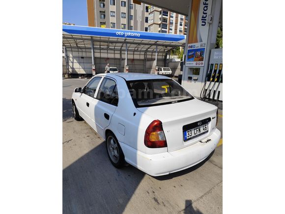 Sahibinden Hyundai Accent 1.3 LS 2000 Model