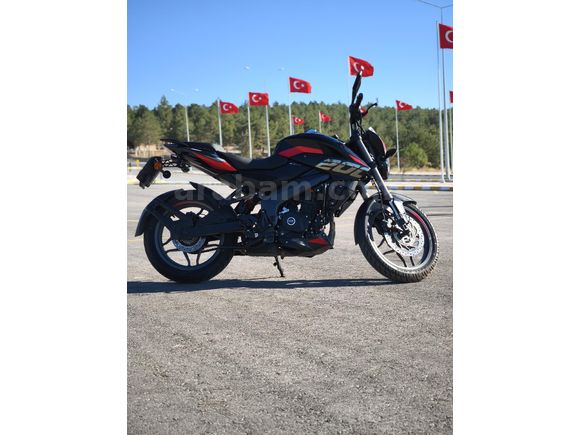 Sahibinden Bajaj Pulsar NS 200 UG
