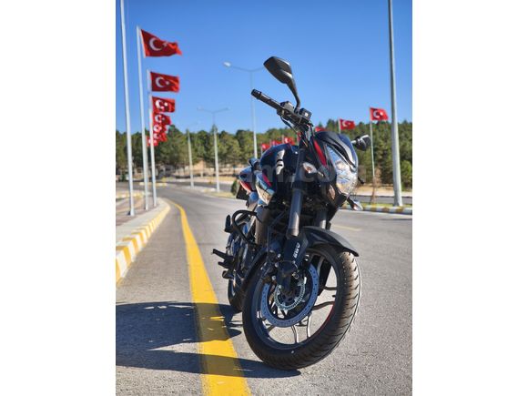 Sahibinden Bajaj Pulsar NS 200 UG