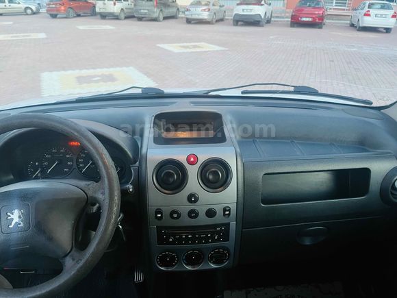 Sahibinden Peugeot Partner 1.9 D 2006 Model 