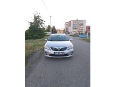 Sahibinden Toyota Corolla 1.4 D-4D Comfort 2011 Model  155.000 km Gri (Gümüş)