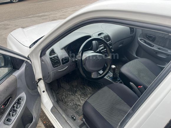 Sahibinden Hyundai Accent 1.5 CRDi Admire 2005 Model