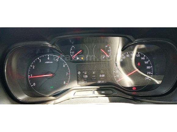 Sahibinden Opel Combo 1.5 CDTI Edition 2023 Model