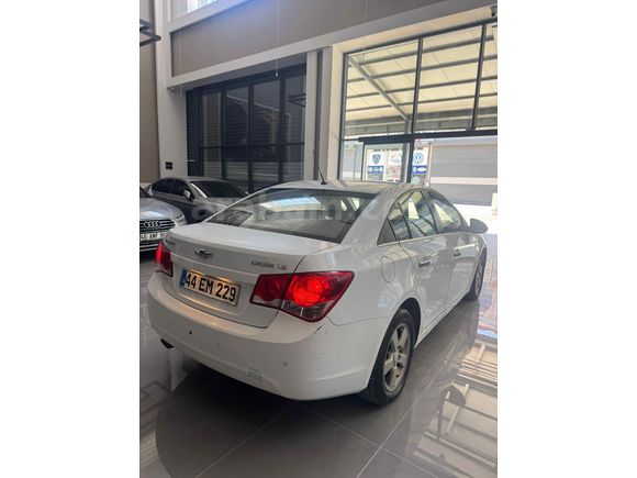 Sahibinden Chevrolet Cruze 1.6 LS Plus 2011 Model 