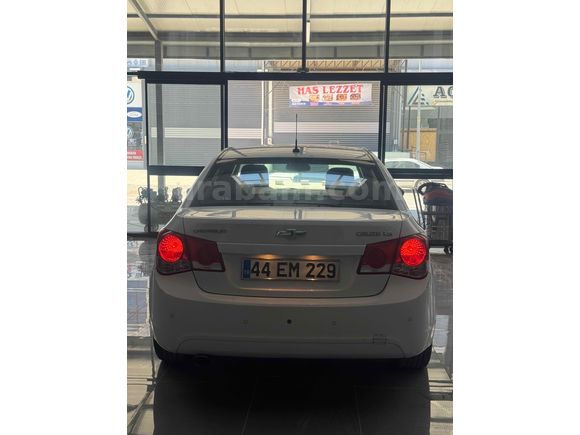 Sahibinden Chevrolet Cruze 1.6 LS Plus 2011 Model 