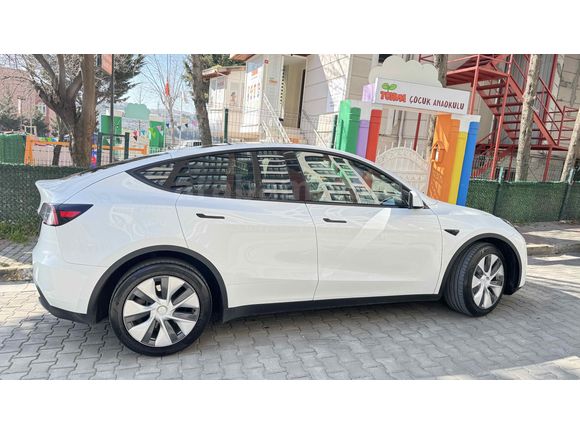 Sahibinden Tesla Model Y Long Range AWD 2023 Model 
