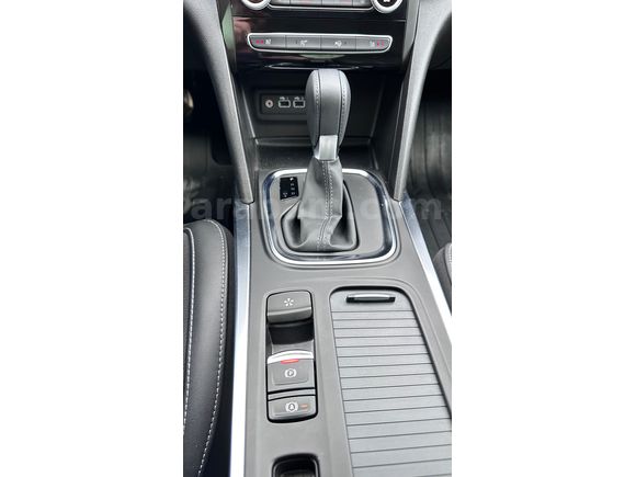 Full Donanım - Sahibinden Renault Megane 1.3 TCe Icon 2025