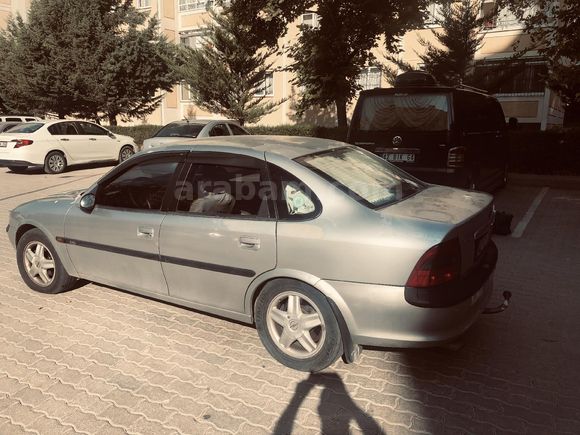 Sahibinden Opel Vectra 1.8 CD 1998 Model