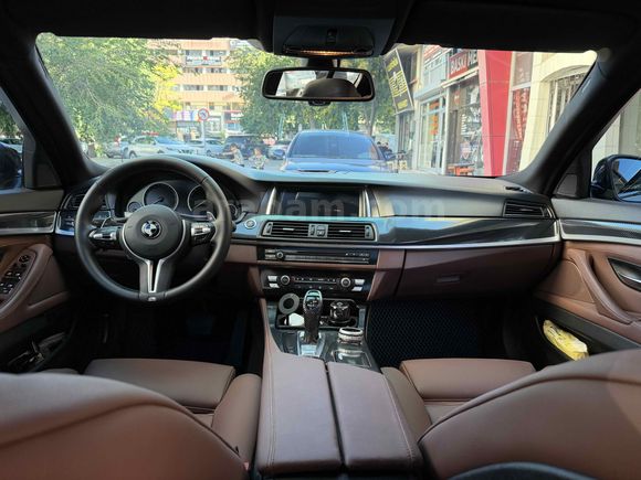 Gözbebeği m530d