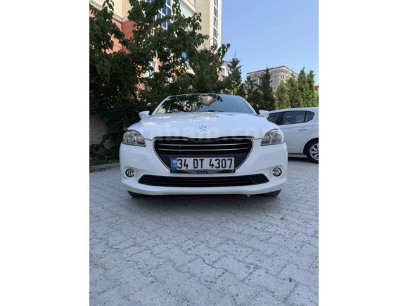 Acil satılık Peugeot 301 