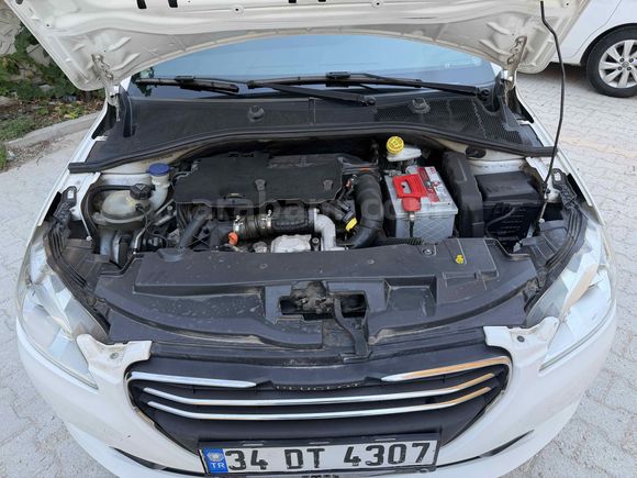 Acil satılık Peugeot 301 