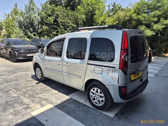 RENAULT YETKİLİ BAYİDEN 2012 KANGOO 1.5 DİZEL 366.500KMDE