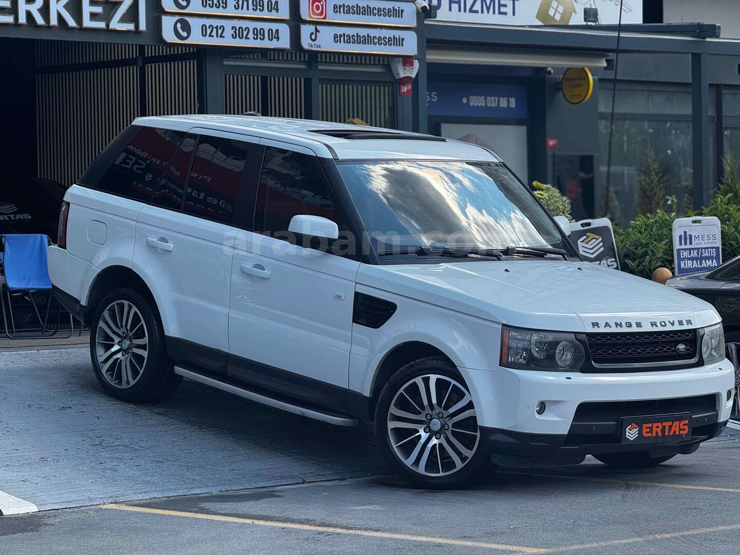 Galeriden Land Rover Range Sport 3.0 SDV6 Autobiography 2012 Model İstanbul 215.000 km Beyaz 5