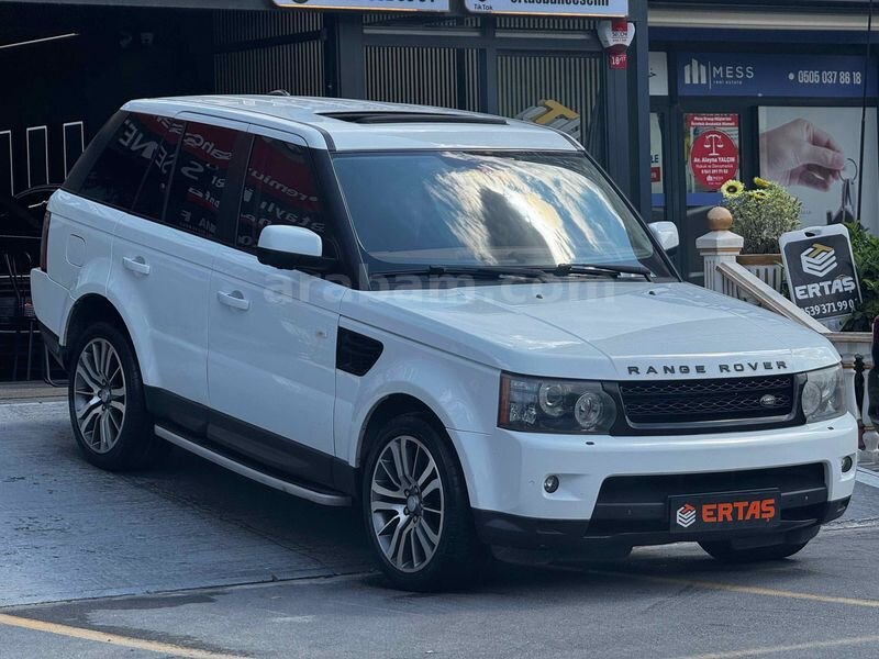 Galeriden Land Rover Range Sport 3.0 SDV6 Autobiography 2012 Model İstanbul 215.000 km Beyaz