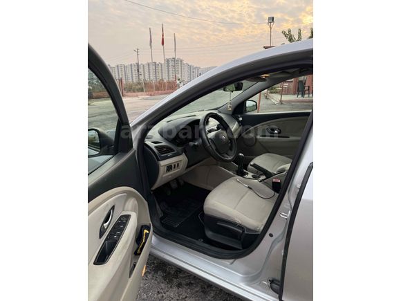 Sahibinden Renault Megane 1.6 Expression 2010 Model 