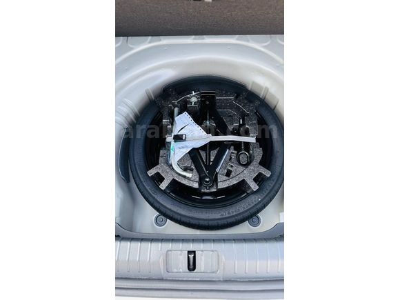 TRDE TEK 2020 SON DİZEL 16 BIN KM PASSAT ELEGANCE