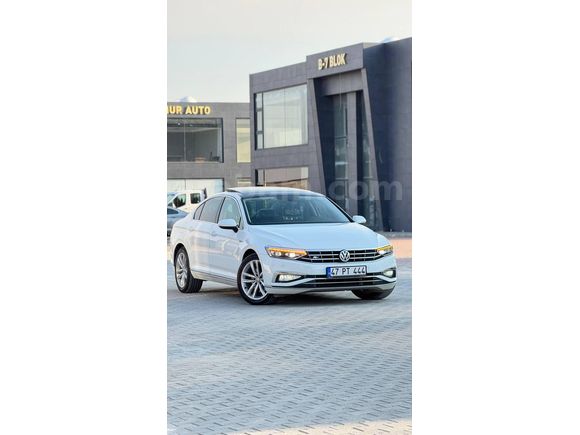 TRDE TEK 2020 SON DİZEL 16 BIN KM PASSAT ELEGANCE