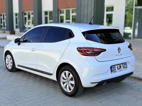 Sahibinden Renault Clio 1.0 SCe Joy 2022 Model 
