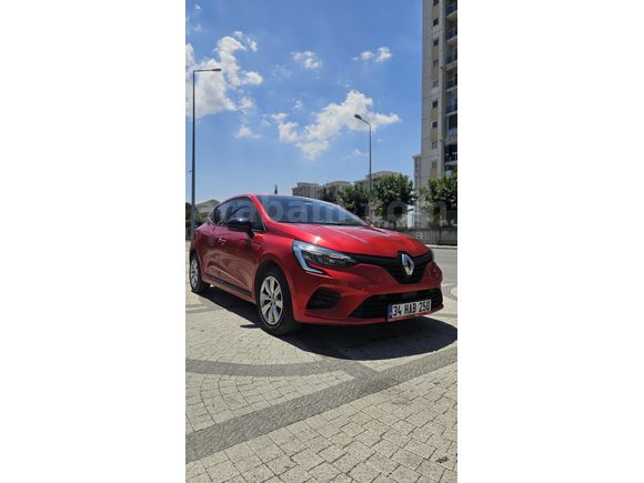 Sahibinden, Temiz, 2023 Model Kırmızı Clio