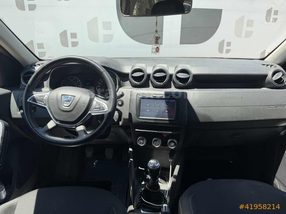 2018 DUSTER 1.2 TCE PRESTİGE DEĞİŞENSİZ-NAVİGASYON-GERİ GÖRÜŞ