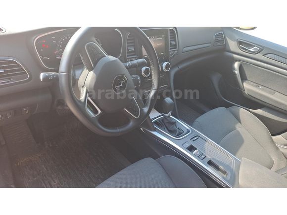 Sahibinden Renault  Garantili Megane 1.3 TCe Touch 2024 Model