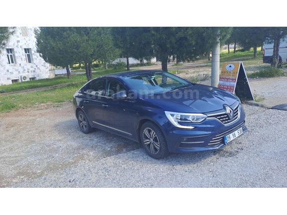 Sahibinden Renault  Garantili Megane 1.3 TCe Touch 2024 Model