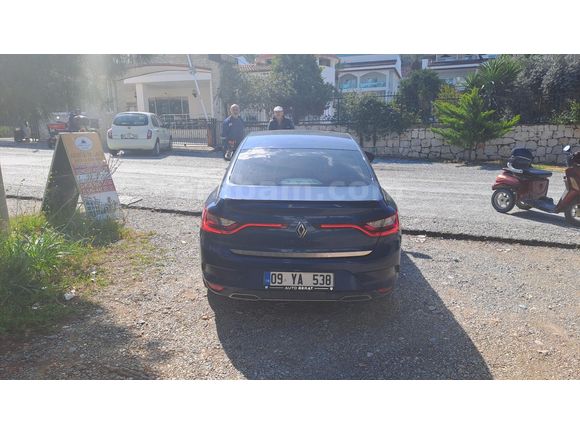 Sahibinden Renault  Garantili Megane 1.3 TCe Touch 2024 Model