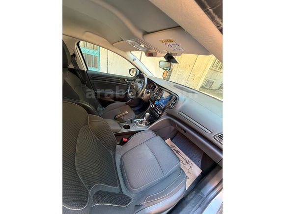 2020  RENAULT BLUE TOUCH EDC