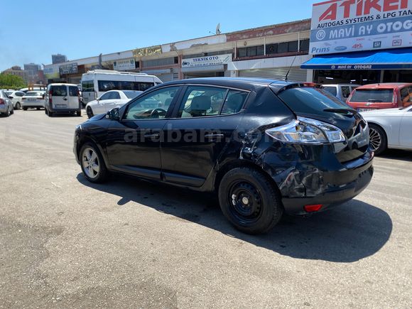 ÇALIŞIR YÜRÜR 2011 RENAULT MEGANE EXPRESSION 1.6I OTOMATİK LPG