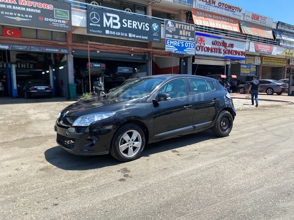 ÇALIŞIR YÜRÜR 2011 RENAULT MEGANE EXPRESSION 1.6I OTOMATİK LPG