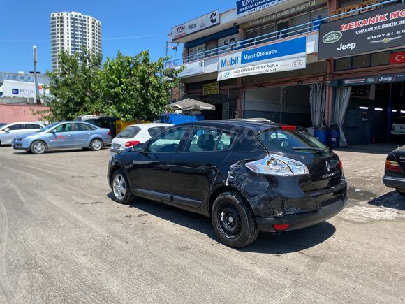 ÇALIŞIR YÜRÜR 2011 RENAULT MEGANE EXPRESSION 1.6I OTOMATİK LPG