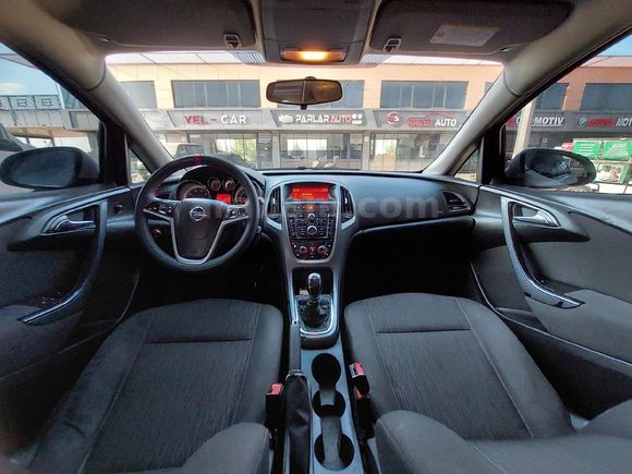 Sahibinden acil acil satılık Opel Astra 1.6 CDTI Edition 2014 Model
