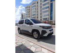 Sahibinden Peugeot Rifter 1.5 BlueHDI Allure 2025 Model
