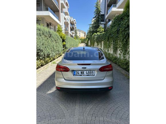 Sahibinden Ford Focus 1.5 TDCi Style 2015 Model 