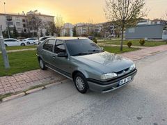 Sahibinden Renault R 19 1.4 Europa RNA 2000 Model 
