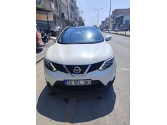 Sahibinden Nissan Qashqai 1.6 dCi 4×4 Tekna Sky Pack 2014 Model