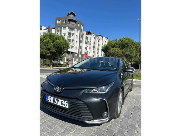 Sahibinden servis bakımlı Toyota Corolla 