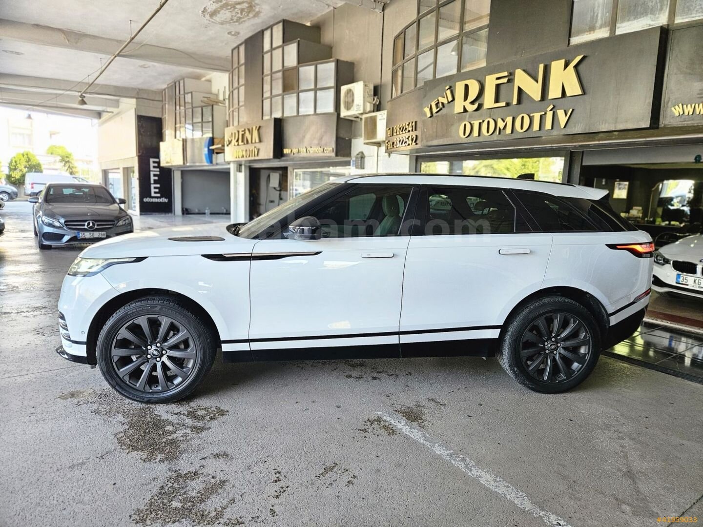 Galeriden Land Rover Range Velar 2.0 TD4 R-Dynamic S 2019 Model İzmir 220.000 km Beyaz 4