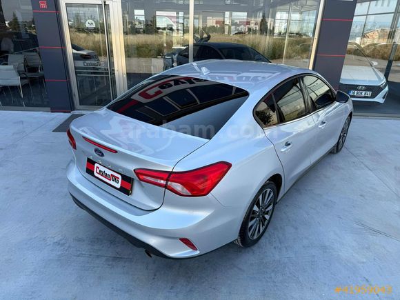 =ESCET CEYLAN OTO PLAZA=2024 MODEL FORD FOCUS