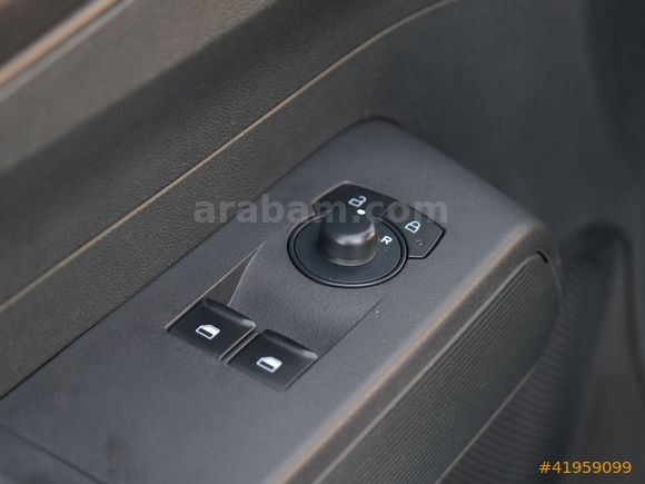 OTOSTORE'DAN Tourneo Courier 1.5 D EcoBlue Trend 2025