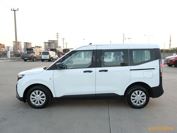OTOSTORE'DAN Tourneo Courier 1.5 D EcoBlue Trend 2025
