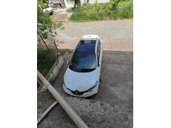 Sahibinden Renault Kadjar 1.5 dCi Touch Roof 2018 Model Kocaeli 70.000 km Beyaz