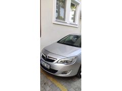Opel Astra memurdan )