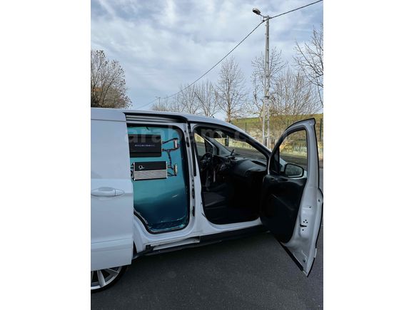 Sahibinden Ford Transit Courier 1.5 TDCi Trend 2018 Model 