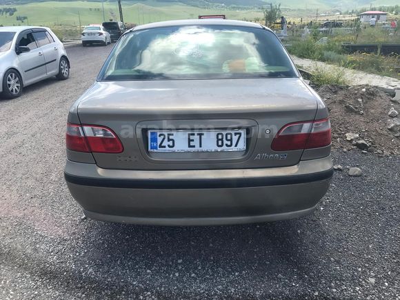 Sahibinden Fiat Albea 1.2 EL 2003 Model 