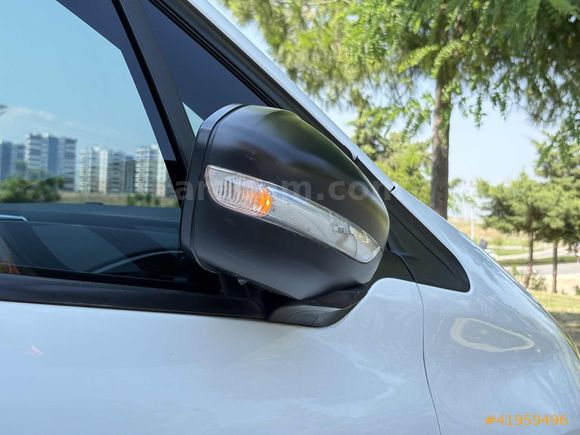 SERHAT AUTO'DAN 63 BİN KM HATASIZ AYARINDA 208