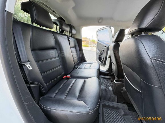 SERHAT AUTO'DAN 63 BİN KM HATASIZ AYARINDA 208