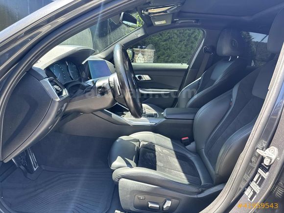 2021 BMW 320i M SPORT